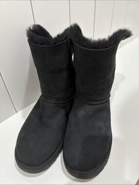 UGG Women’s Black Suede Boots